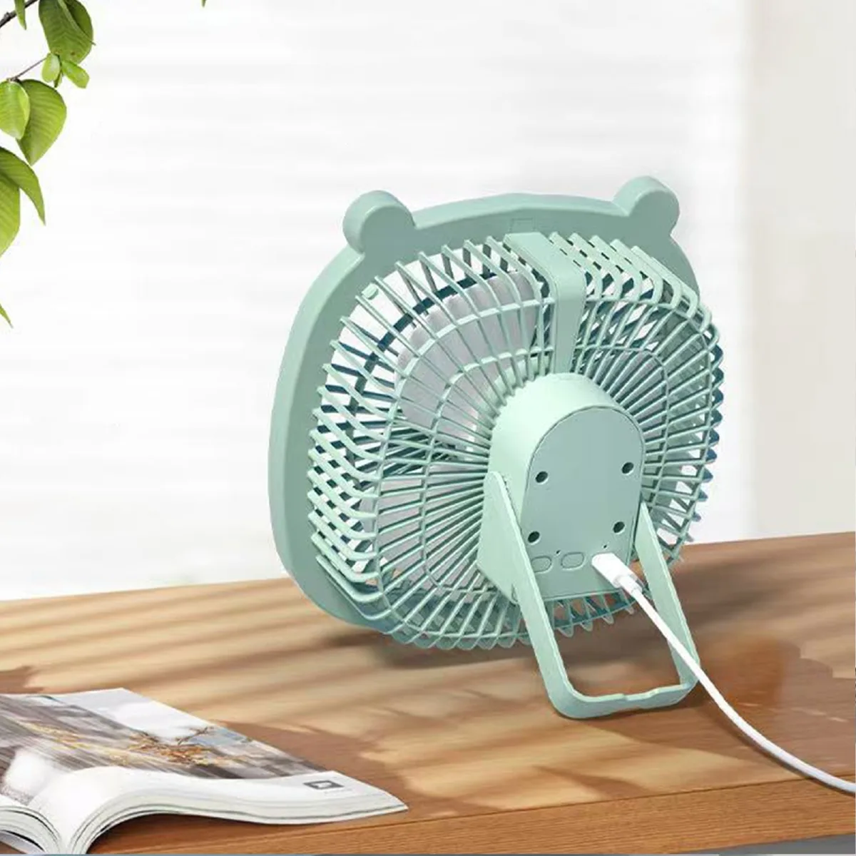 HEPU HP-F03 USB Şarjlı Sessiz Masaüstü Mini Fan – 180° Ayarlanabilir Ayıcık Figürlü Tasarım, 3 Kademeli - Görsel 3